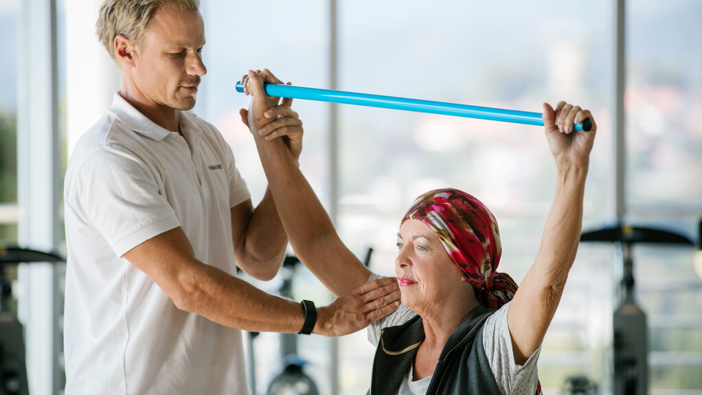 Krafttraining zur Stärkung der Muskulatur