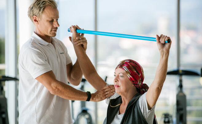 Krafttraining zur Stärkung der Muskulatur