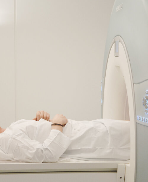 MR und CT Untersuchung in Villach